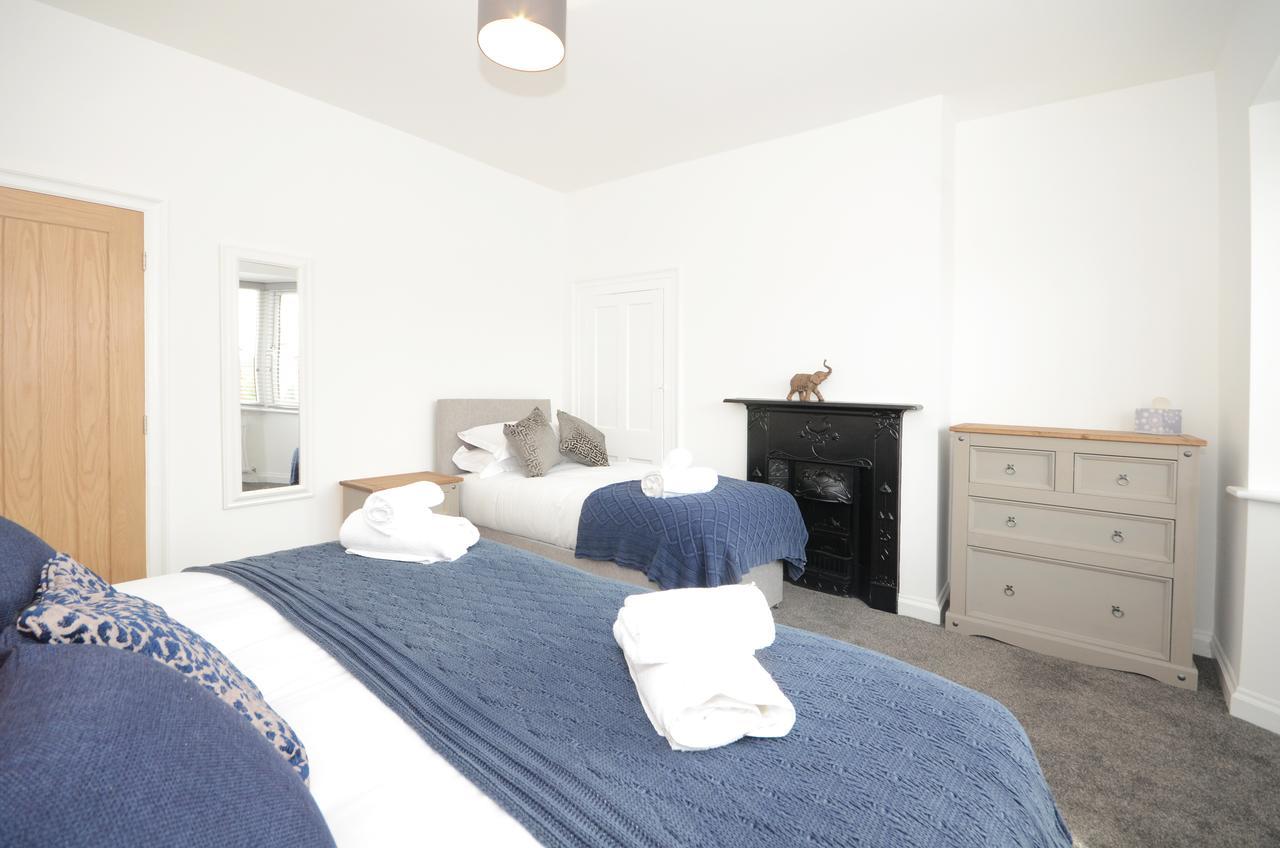York Boutique House- Spacious & Stylish With Free Parking Exterior photo